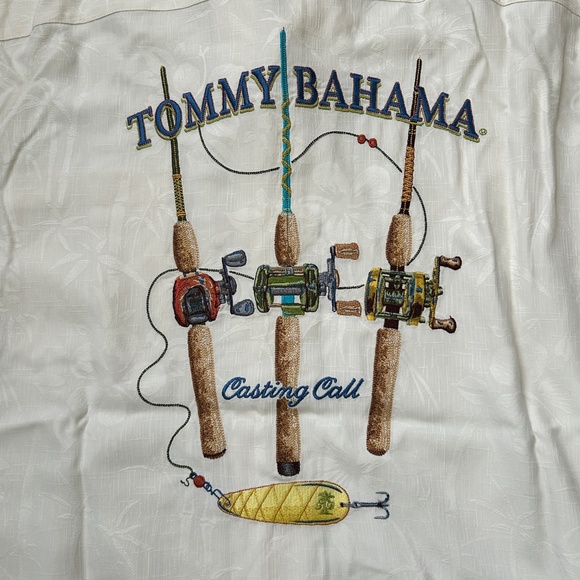Tommy Bahama Other - Tommy Bahama XL 100% Silk Mens Shirt cream/ivory Embroidered RN 86549